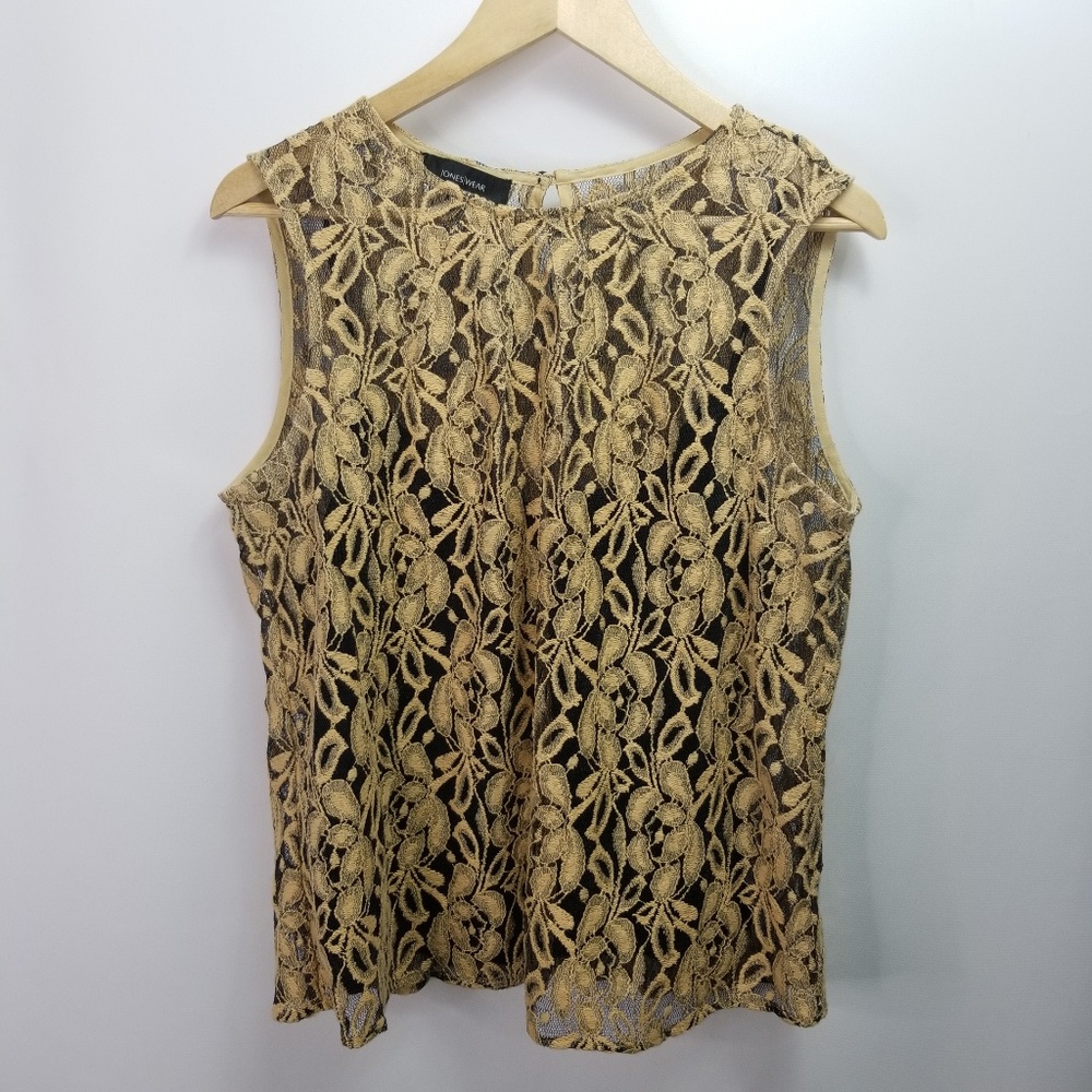 JONESWEAR Plus Size Sleeveless Top